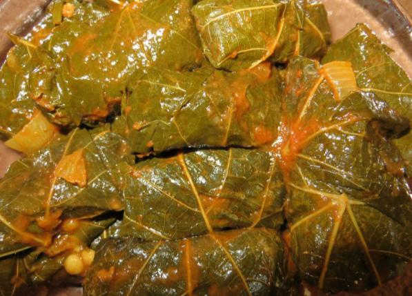 طرز تهیه دلمه برگ مو شیرین